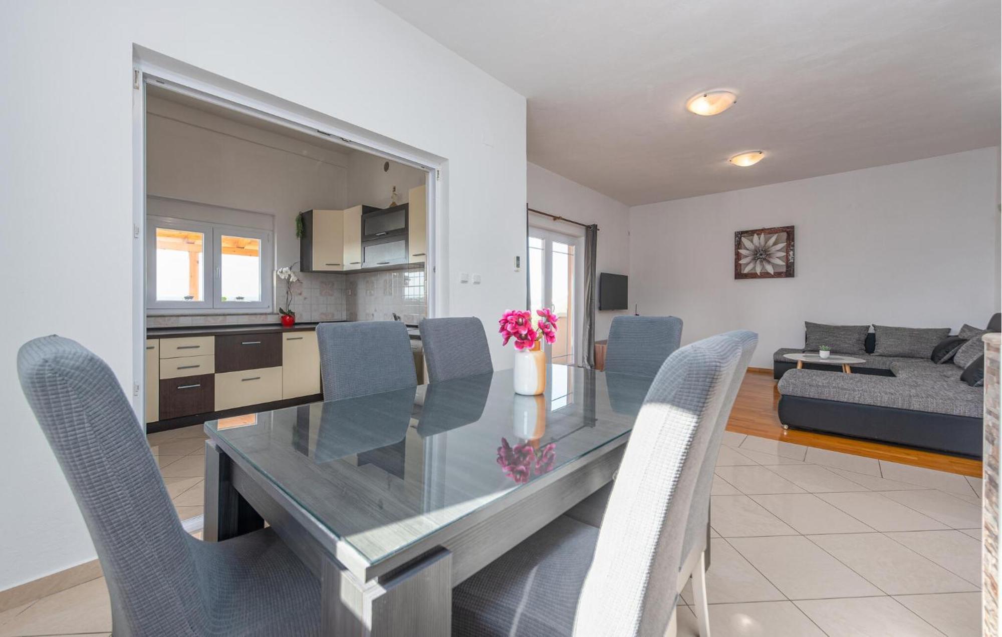 Beautiful Apartment In Maslenica With Kitchen 외부 사진